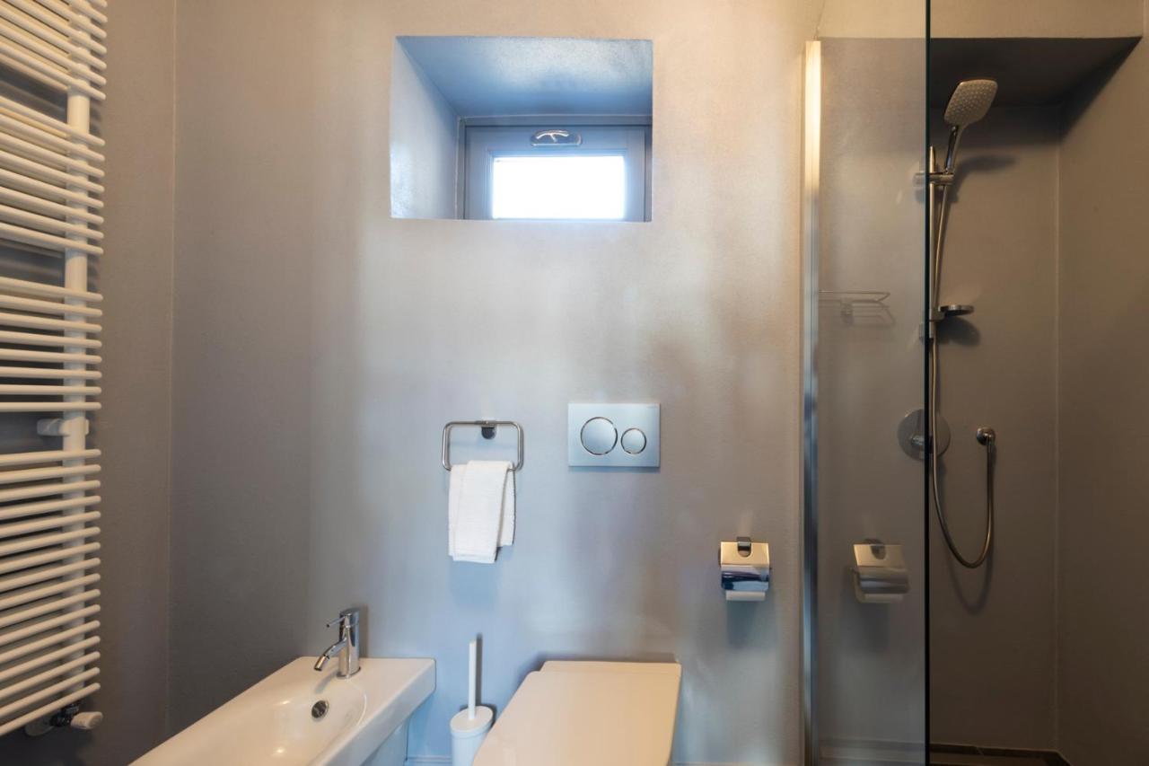 Isola Bella Apartments, Suite Στρέσα Εξωτερικό φωτογραφία